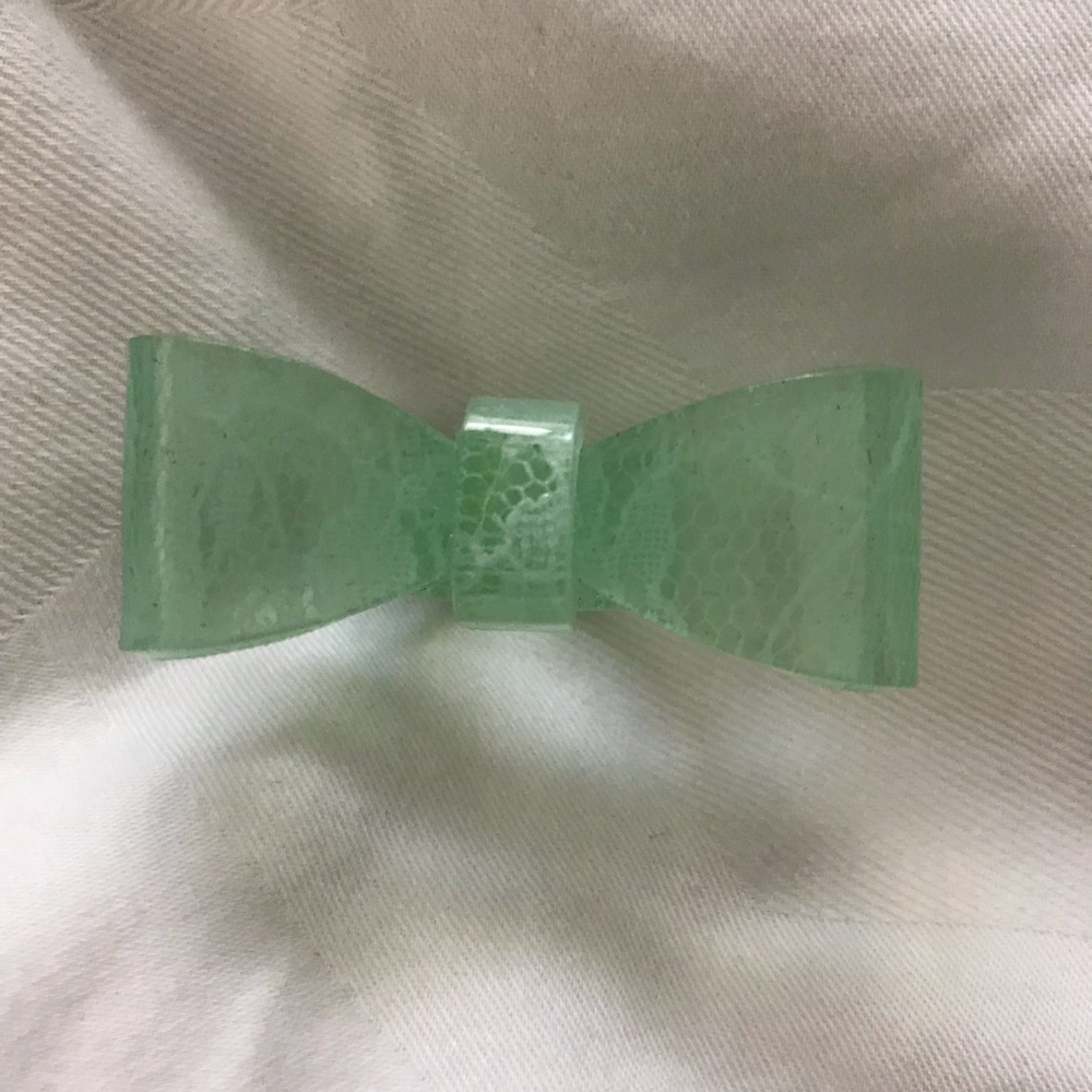 Mint Green Lace Acrylic Bow Ring